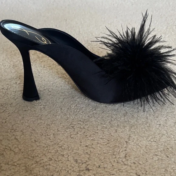 Sam Edelman Black Feather Pom Slide Mules - Picture 2 of 4